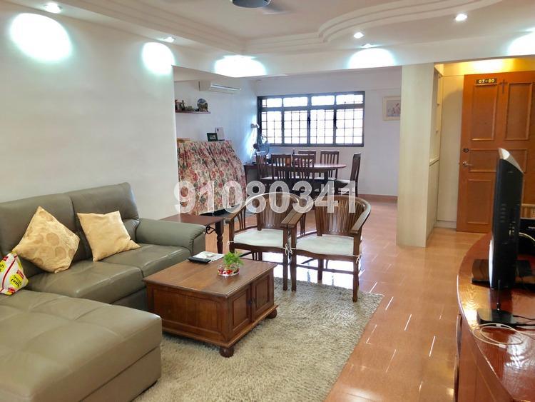 Serangoon Avenue 4 thumbnail photo